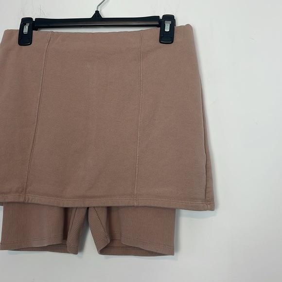 Zara Brown/Pink Biker Shorts/Skort. Size Large. Ribbed Biker Shorts with Skirt. - Picture 3 of 11